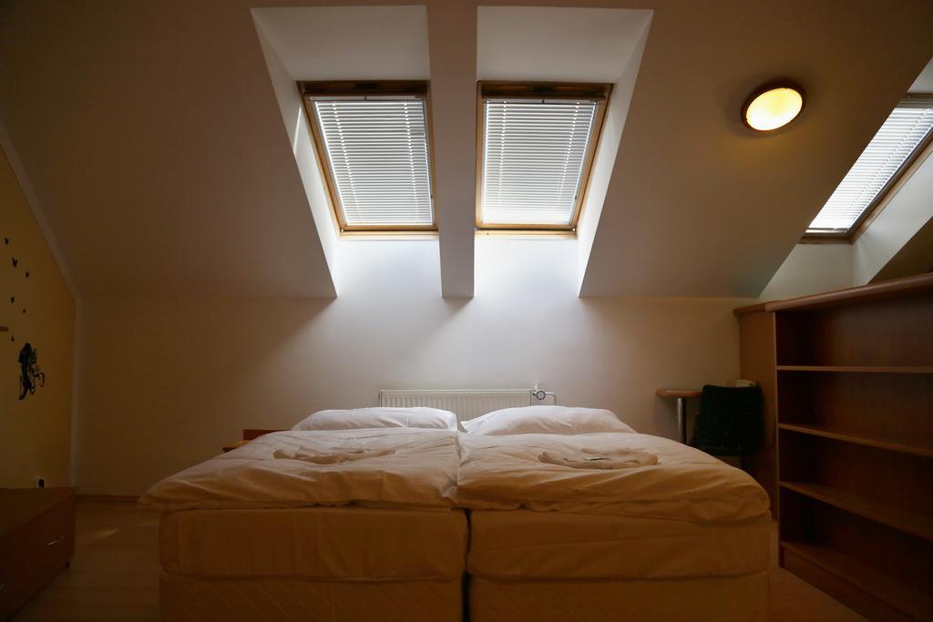 Apartments Kromeriz Ruang foto